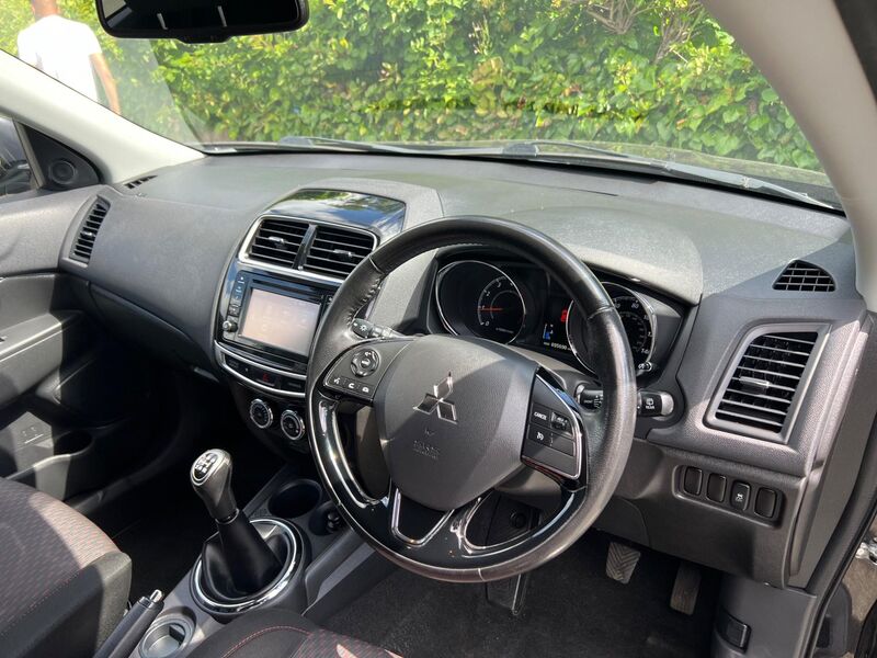 MITSUBISHI ASX