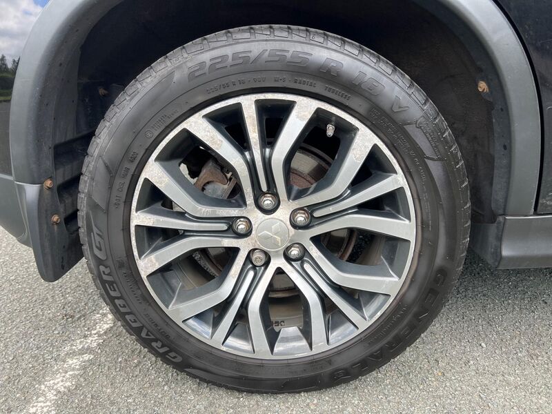 MITSUBISHI ASX