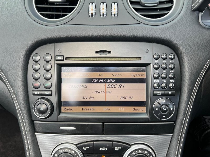 MERCEDES-BENZ SL