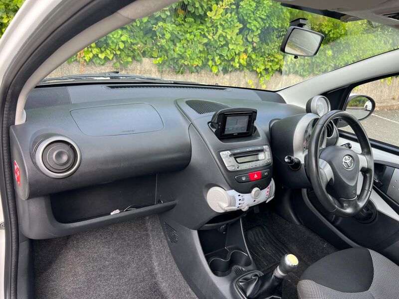 TOYOTA AYGO