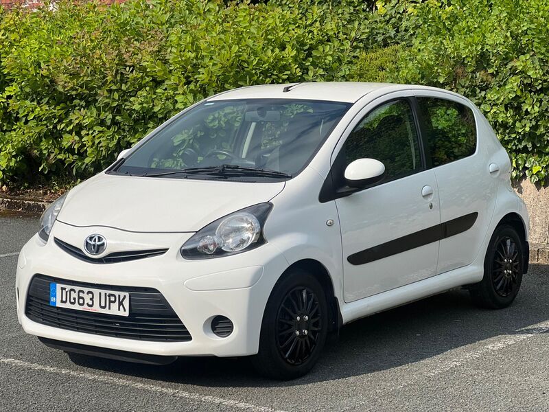TOYOTA AYGO