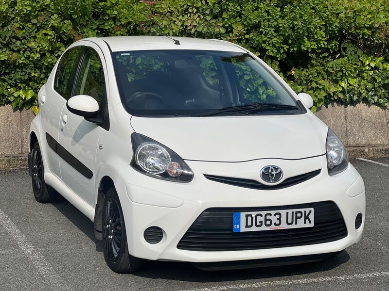 TOYOTA AYGO