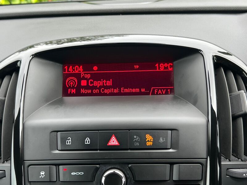 VAUXHALL ASTRA