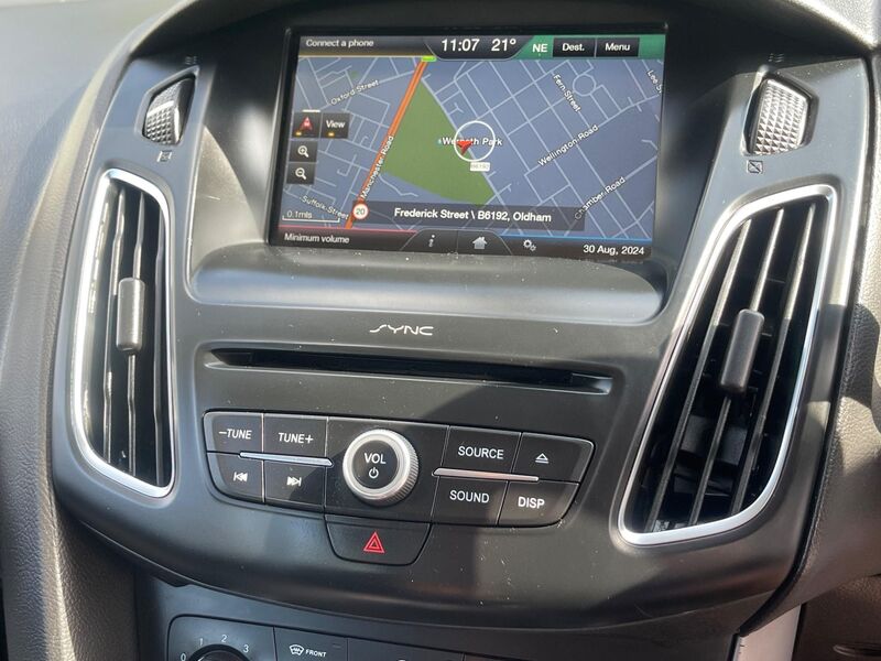 FORD FOCUS