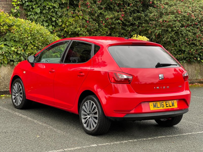 SEAT IBIZA