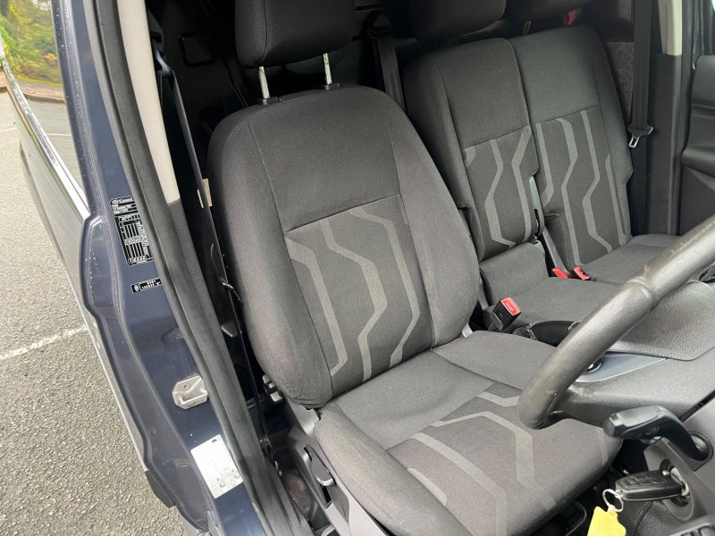 FORD TRANSIT CONNECT