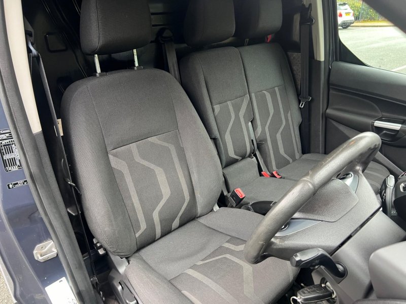 FORD TRANSIT CONNECT