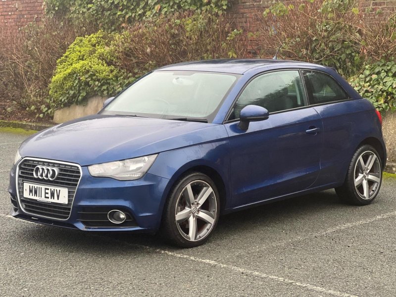 AUDI A1