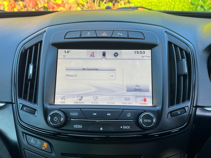 VAUXHALL INSIGNIA
