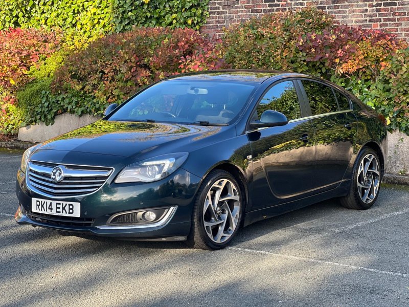 VAUXHALL INSIGNIA
