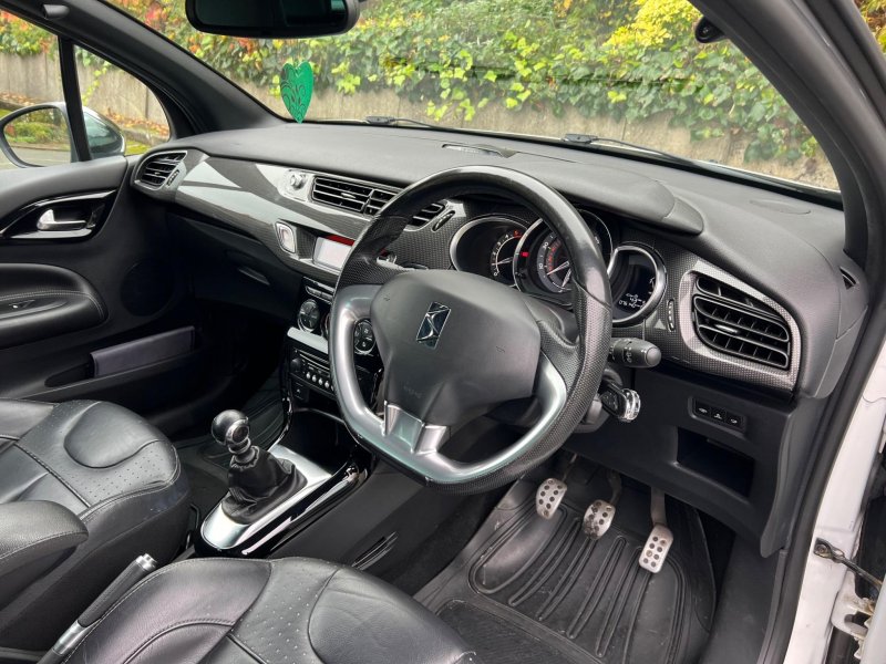 CITROEN DS3