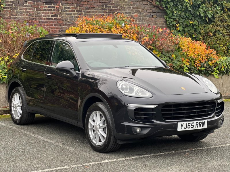 PORSCHE CAYENNE