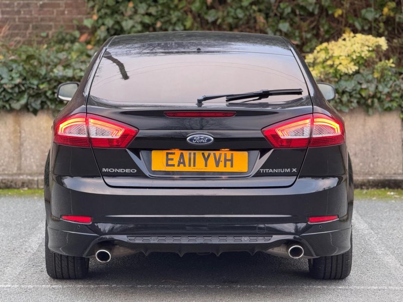 FORD MONDEO