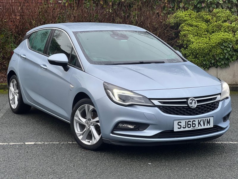 VAUXHALL ASTRA