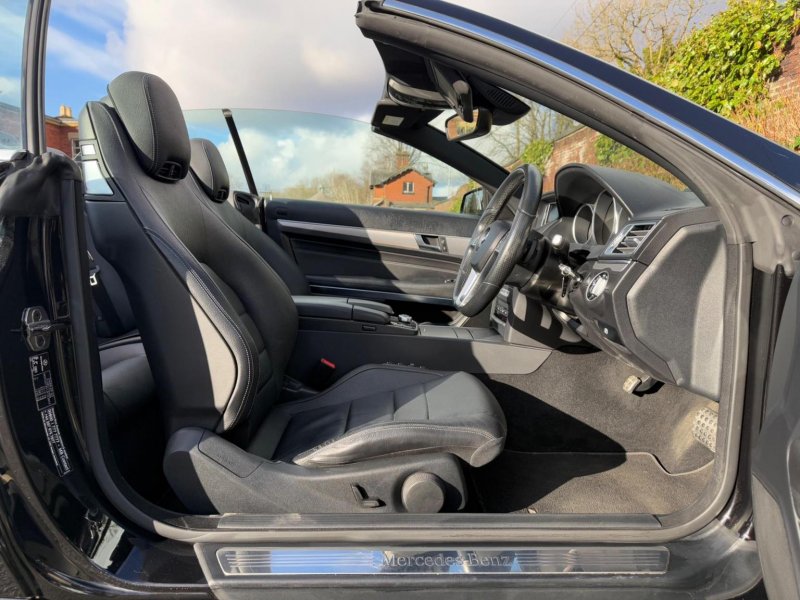 MERCEDES-BENZ E CLASS
