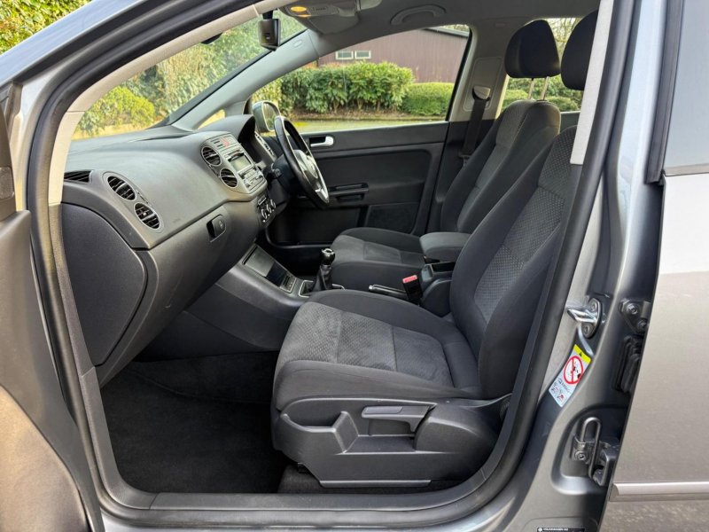 VOLKSWAGEN GOLF PLUS
