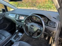 VOLKSWAGEN GOLF SV