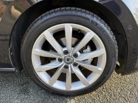 VOLKSWAGEN GOLF SV