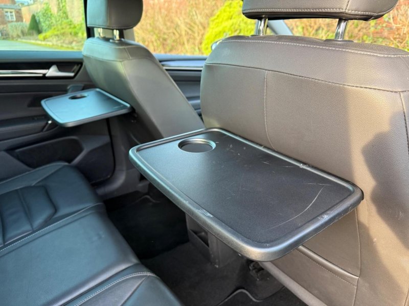 VOLKSWAGEN GOLF SV