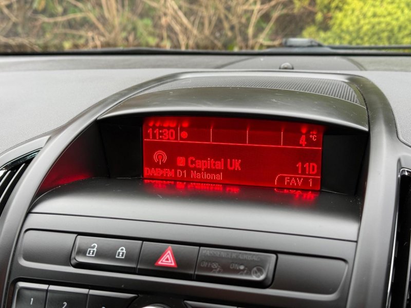 VAUXHALL ZAFIRA TOURER