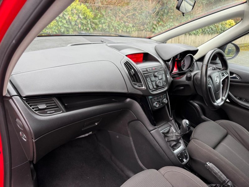 VAUXHALL ZAFIRA TOURER